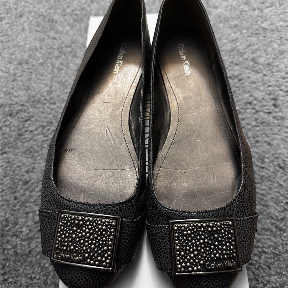 Calvin Klein Raysana Caviar Print women’s size 8.5